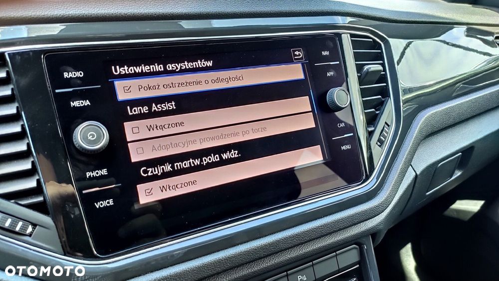 Volkswagen T-Roc - 25