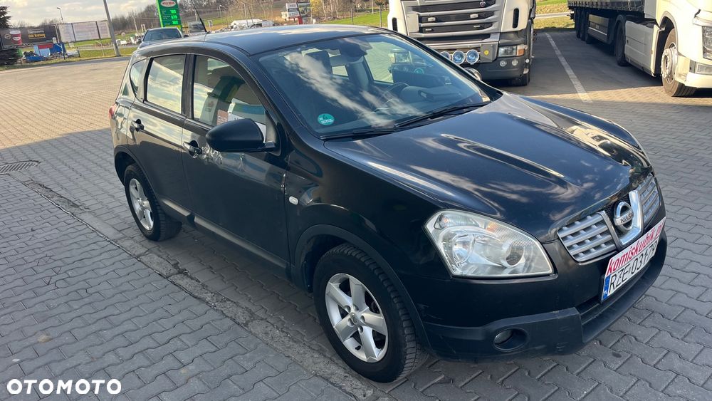 Nissan Qashqai 2.0 dCi Visia - 1