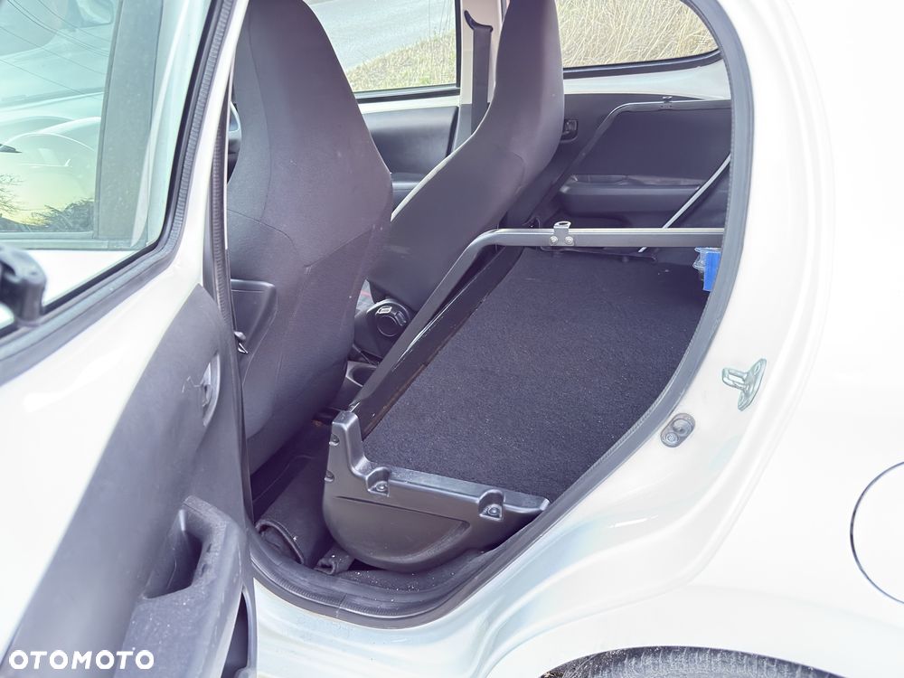 Peugeot 108 - 5