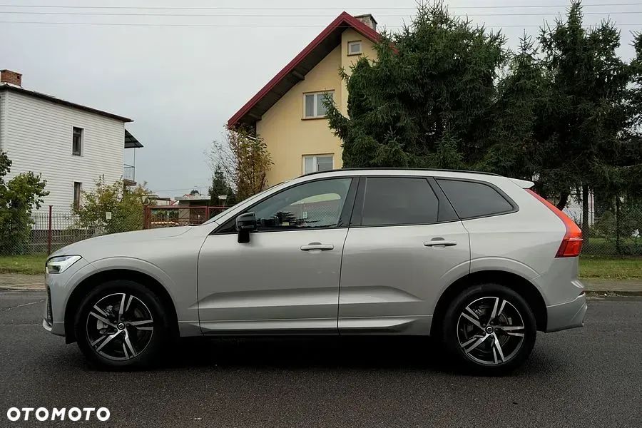 Volvo XC 60 B4 D AWD Plus Dark - 12