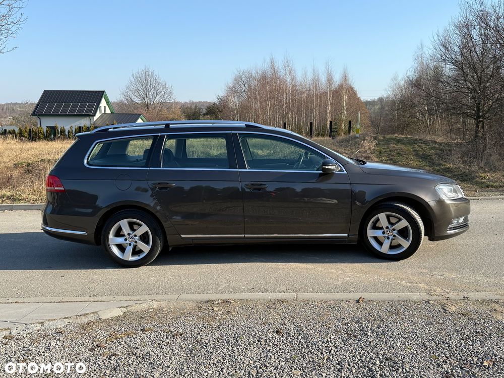 Volkswagen Passat 2.0 TDI DSG BlueMotion Technology Highline - 18