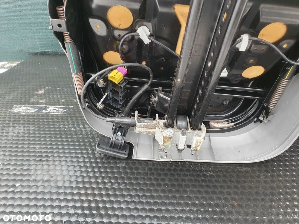 Fotele Fotel Kanapa Welur Jasne Siwe Podlokietnik VW Golf IV 4 3 drzwi komplet - 27