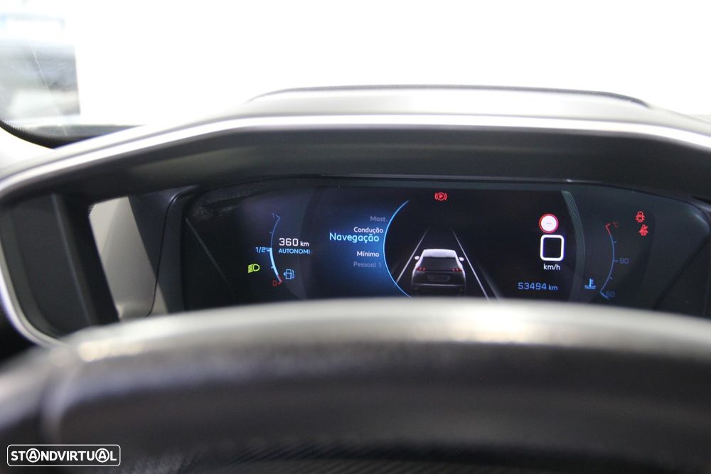 Peugeot 2008 1.2 PureTech Allure Pack - 17