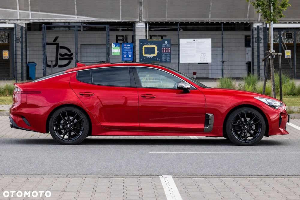 Kia Stinger 2.0 T-GDI GT Line - 6