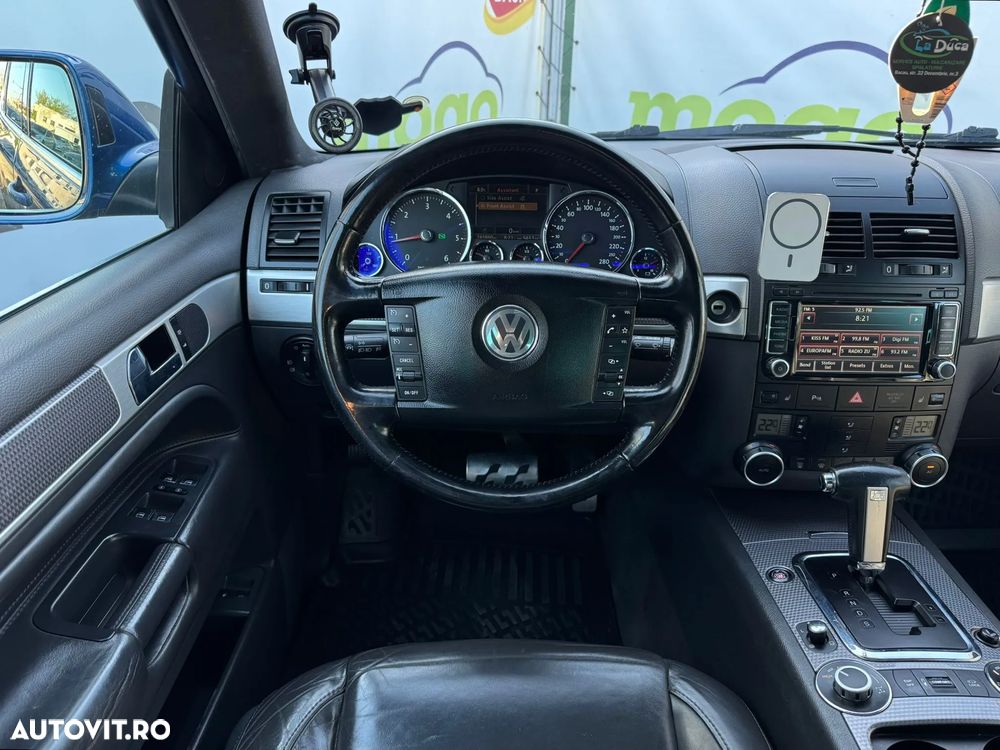 Volkswagen Touareg - 36
