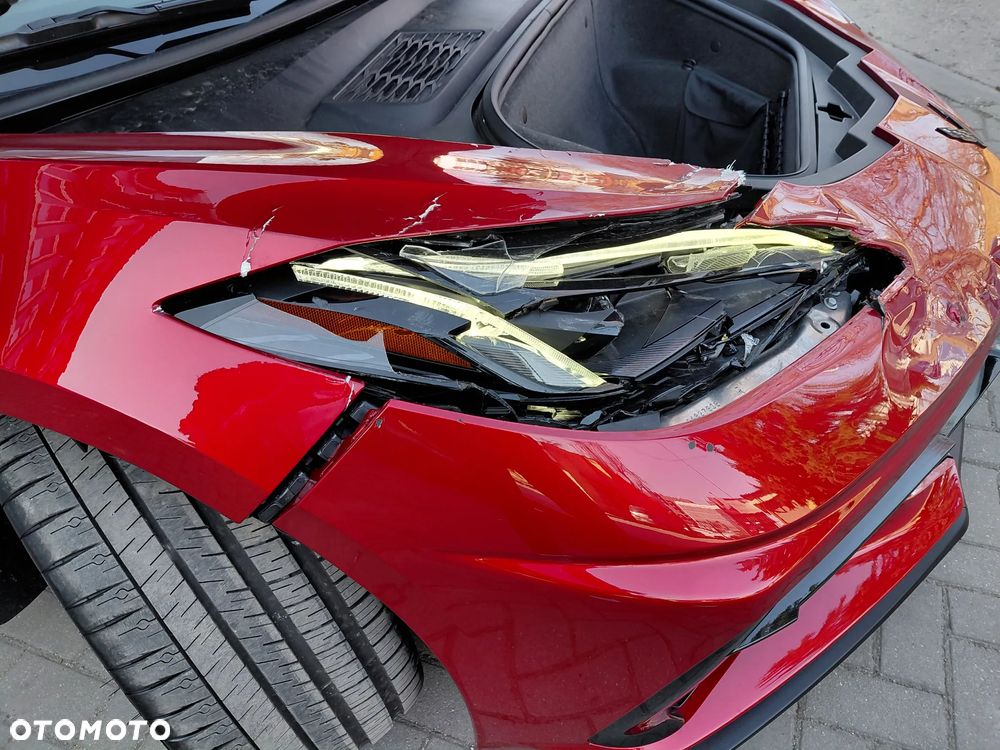 Chevrolet Corvette - 25