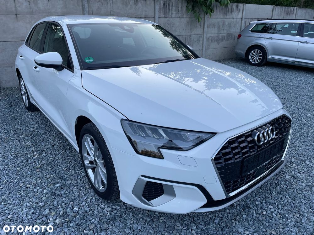 Audi A3 Sportback 40 TFSIe S tronic S line - 10