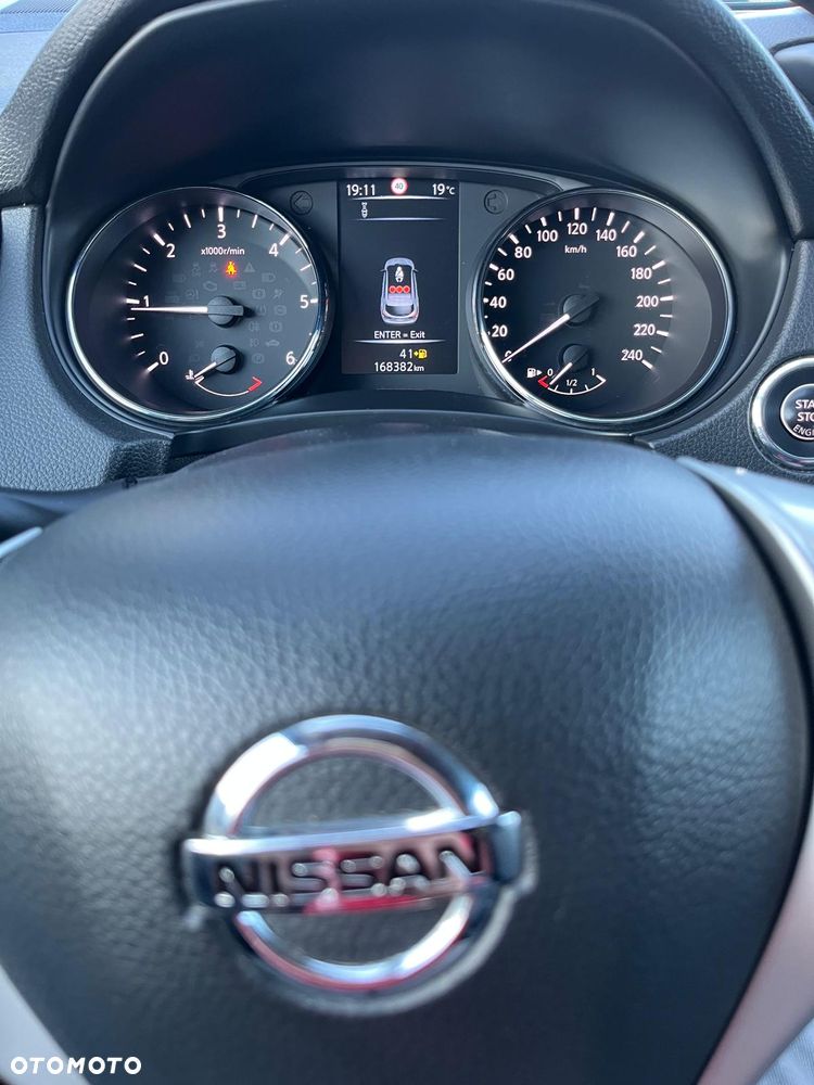 Nissan Qashqai 1.5 dCi DPF acenta - 16