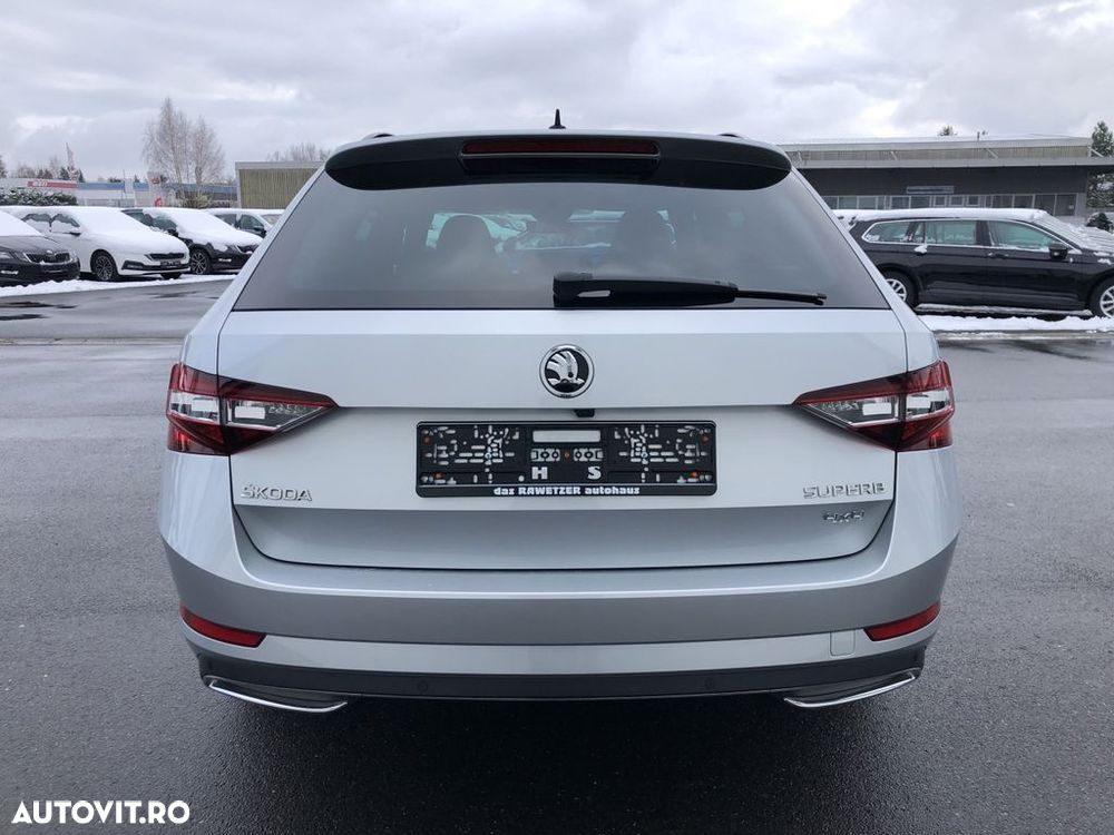 Skoda Superb Combi 2.0 TDI 4X4 DSG Sportline - 15