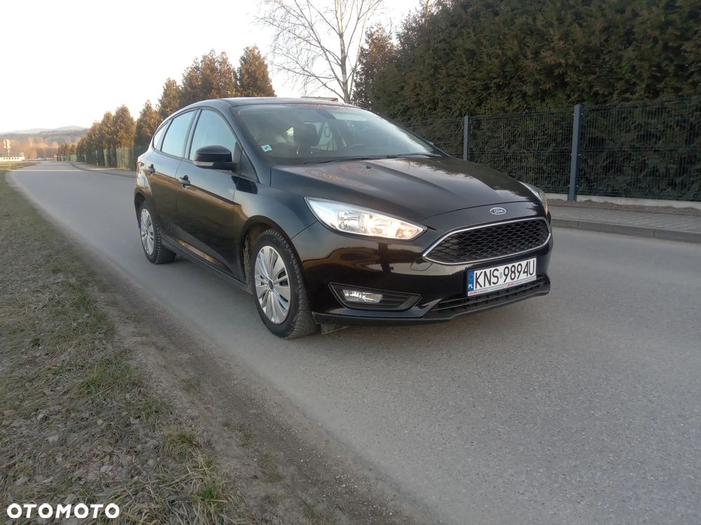 Ford Focus 1.0 EcoBoost Trend - 11