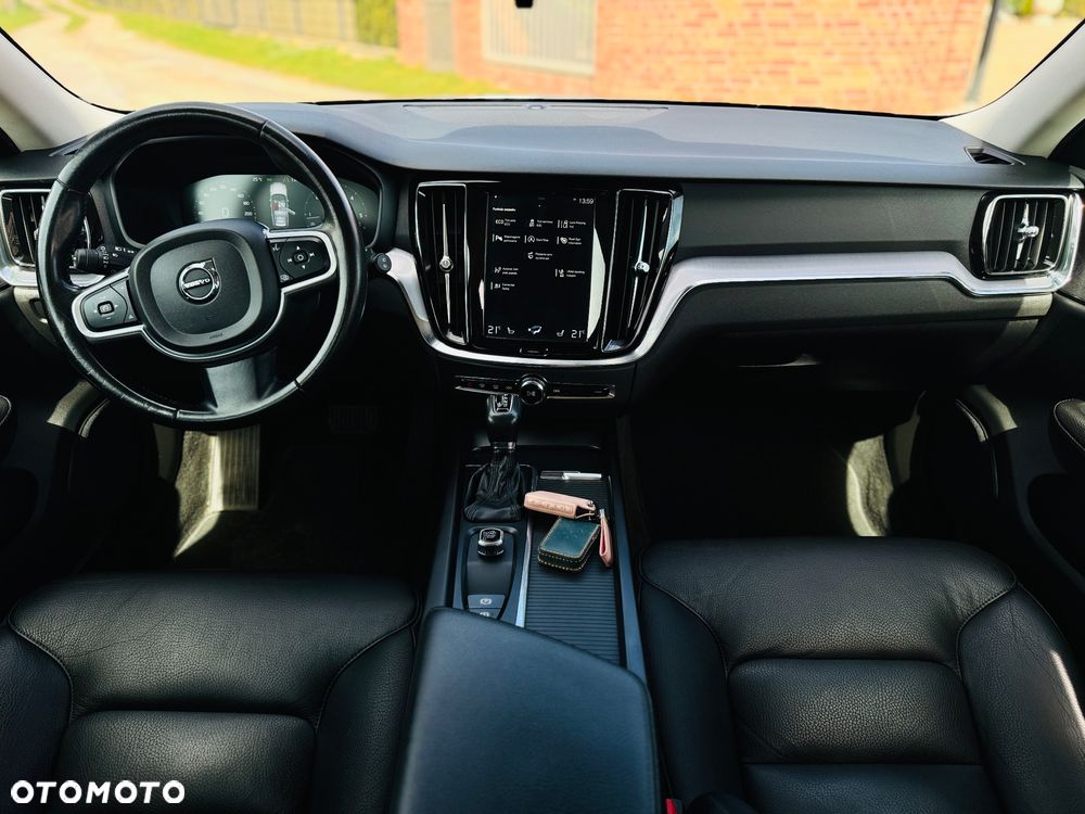 Volvo V60 D3 Momentum Pro - 13