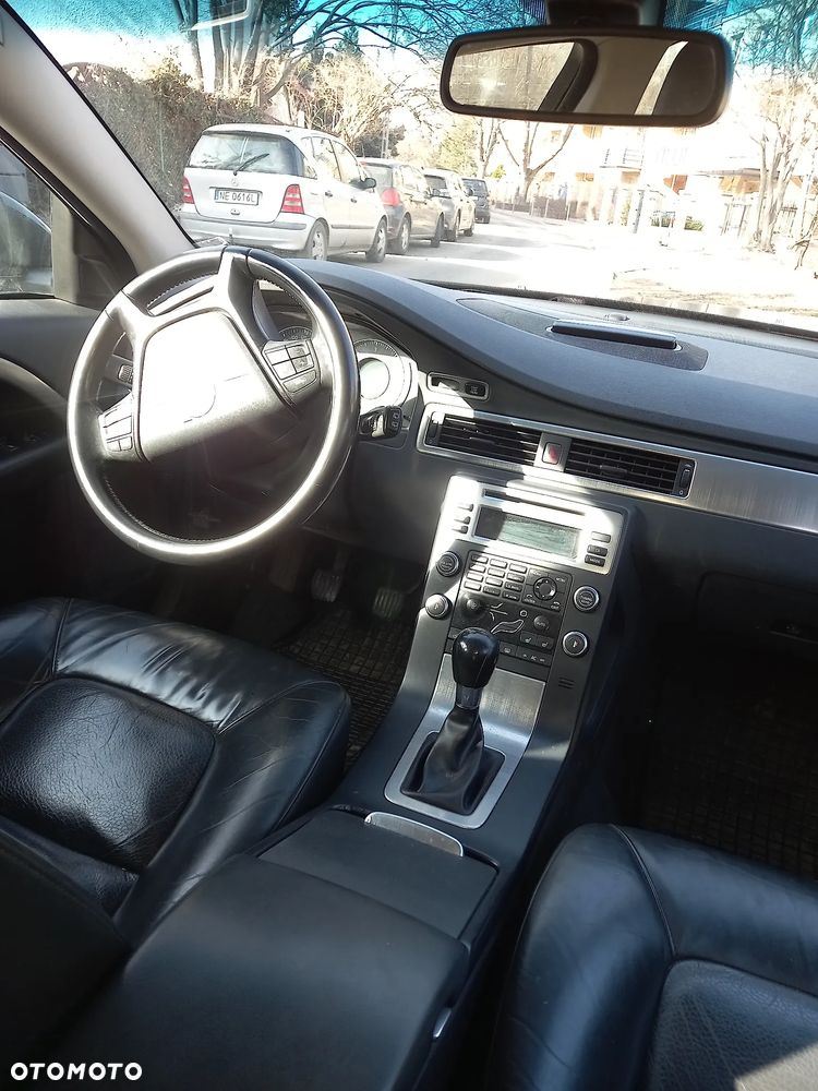 Volvo V70 2.0D Momentum - 11