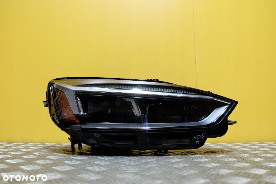 AUDI A5 S5 8W6 2017- REFLEKTOR LAMPA FULL LED R CIEMNA USA - 1
