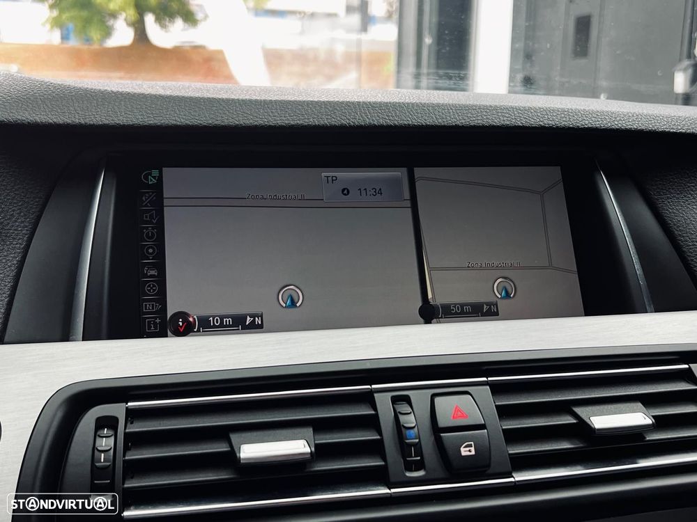 BMW 520 d Pack M Auto - 27