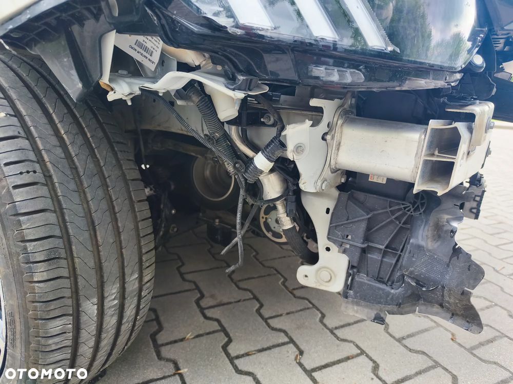 Peugeot 208 PureTech 130 EAT8 GT - 17