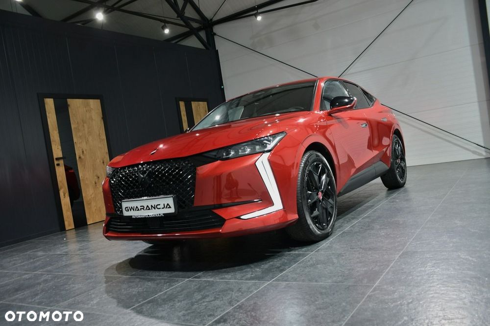 DS Automobiles DS 4 1.6 E-Tense Performance Line + - 1