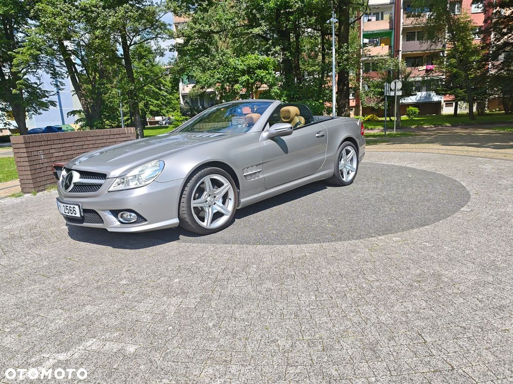 Mercedes-Benz SL 350 7G-TRONIC - 12
