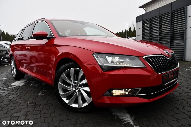 Skoda Superb 2.0 TDI SCR Sportline DSG - 1