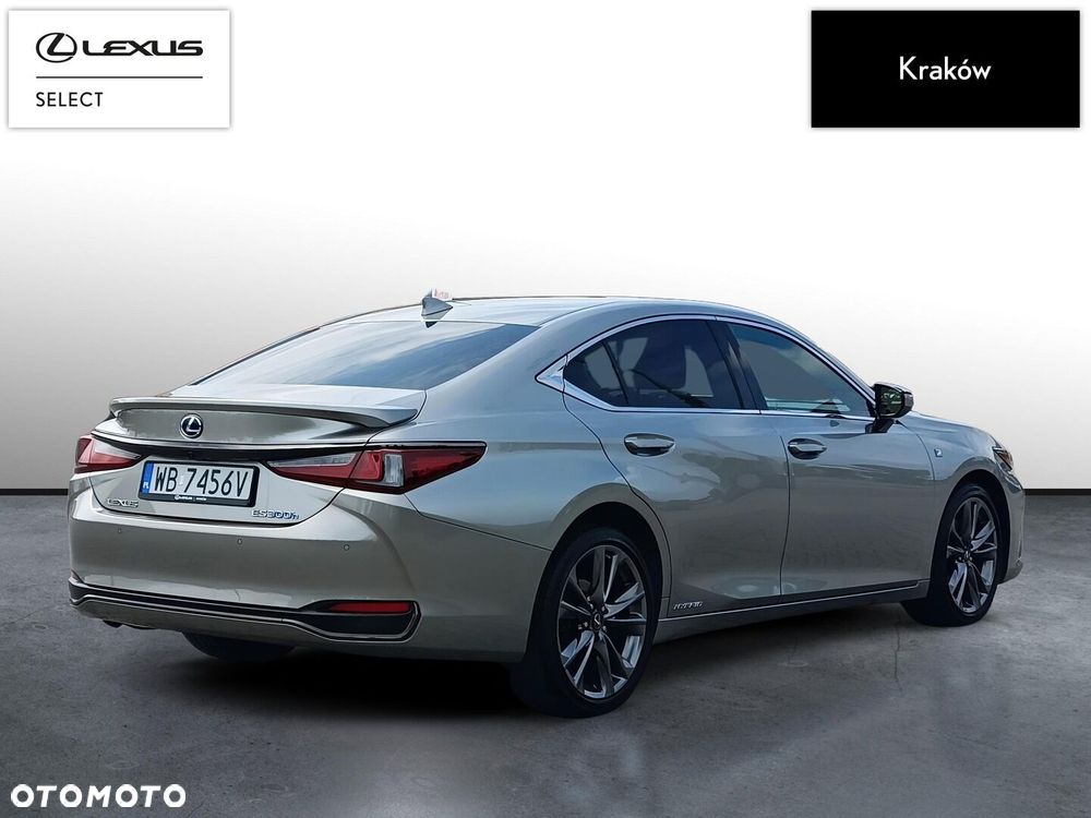 Lexus ES 300h F Sport Edition - 5