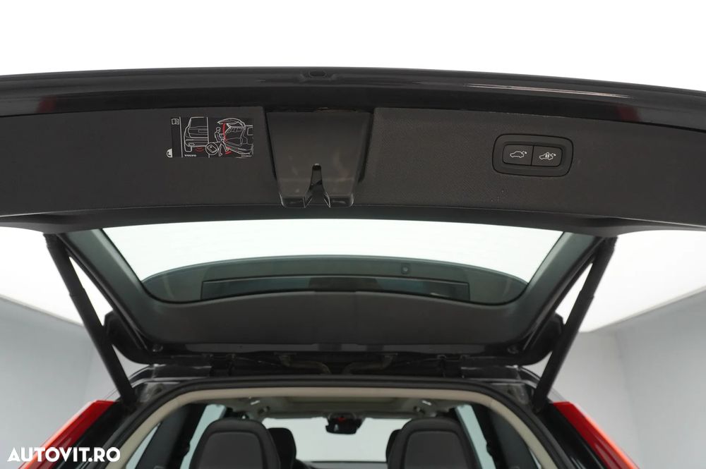 Volvo XC 90 Recharge T8 eAWD Inscription - 39