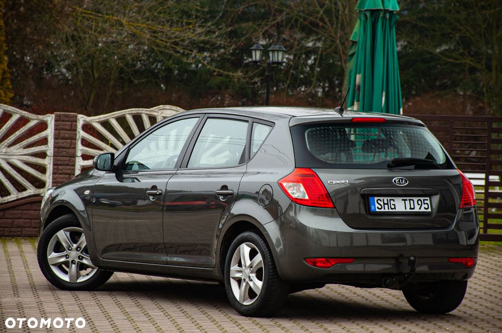 Kia Ceed 1.6 CVVT LX - 8