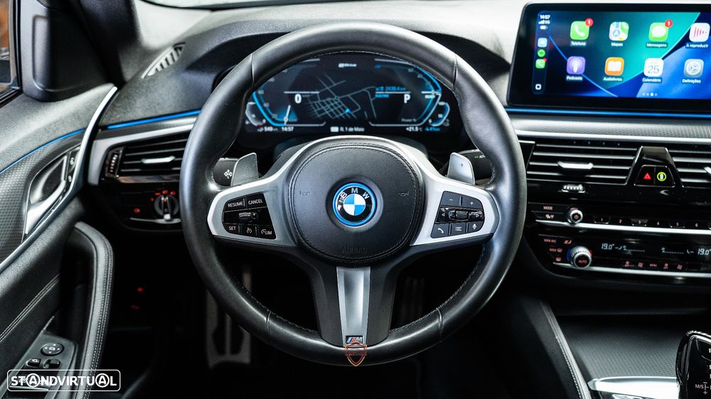 BMW 530 e Pack M - 23