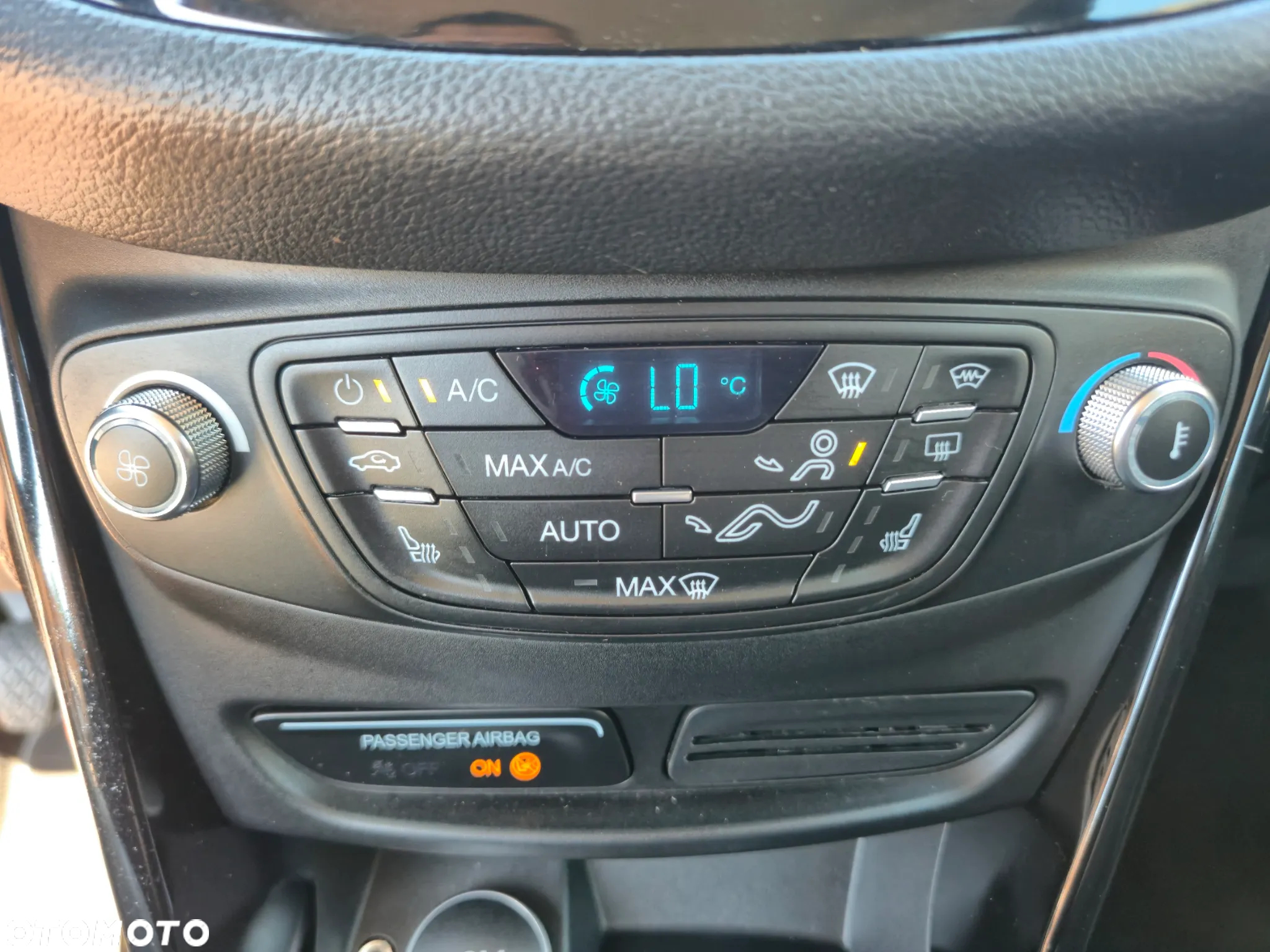 Ford B-MAX - 14