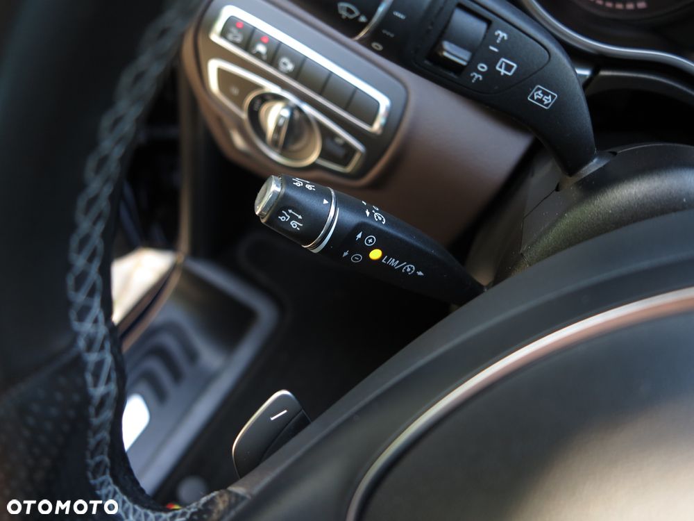 Mercedes-Benz Klasa V 250 d 4-Matic Exclusive 7G-Tronic - 15