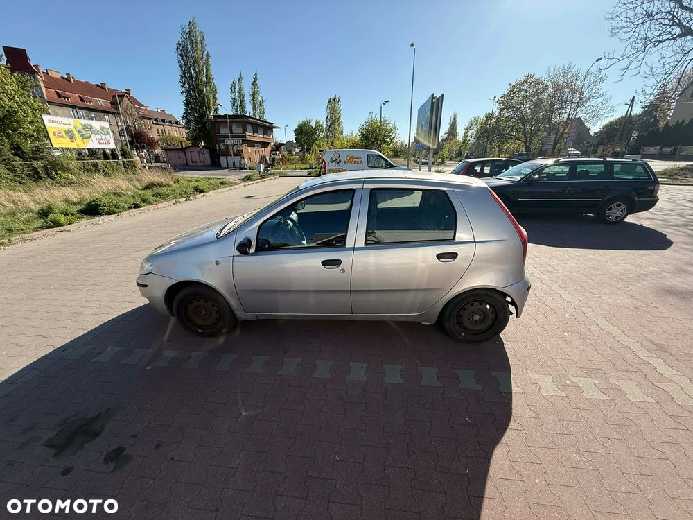 Fiat Punto 1.2 8V - 4