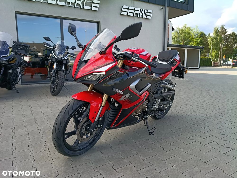 QJMOTOR SRK 125R - 7