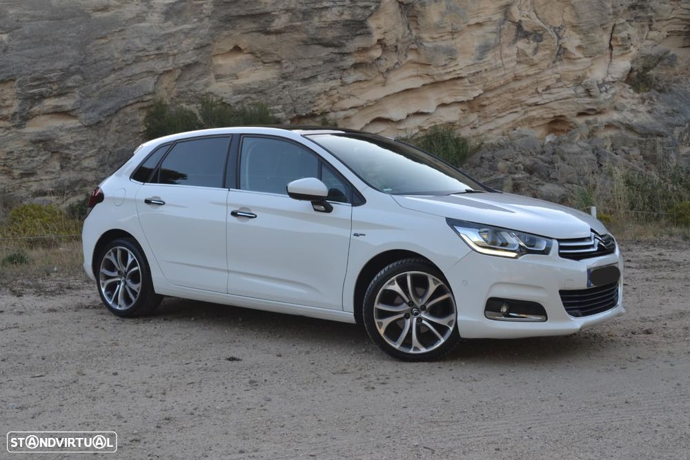 Citroën C4 PureTech 130 Stop&Start SHINE - 1