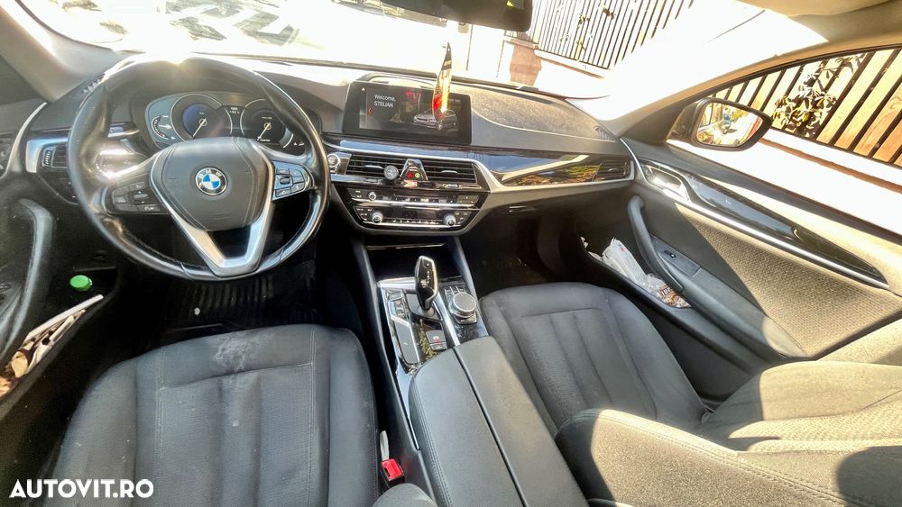 BMW Seria 5 520d Touring Aut. - 6