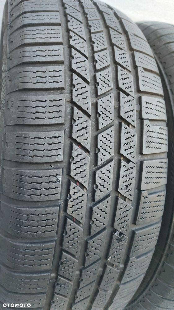 Opony Zimowe 235/60/17 Continental 2szt 6,5mm