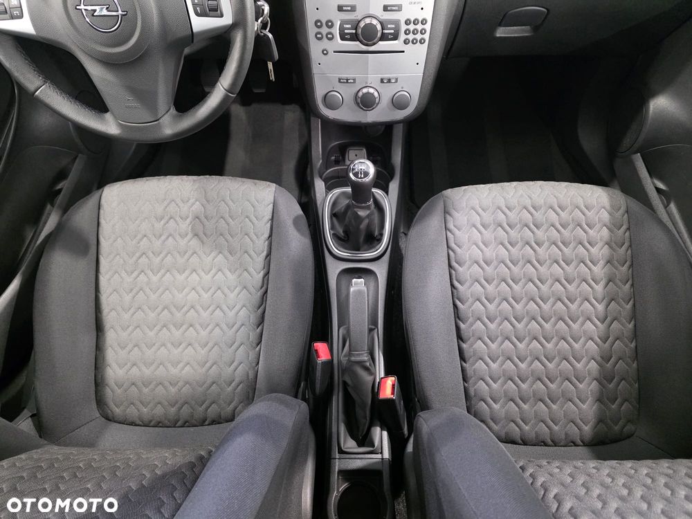 Opel Corsa 1.4 16V Navi - 32