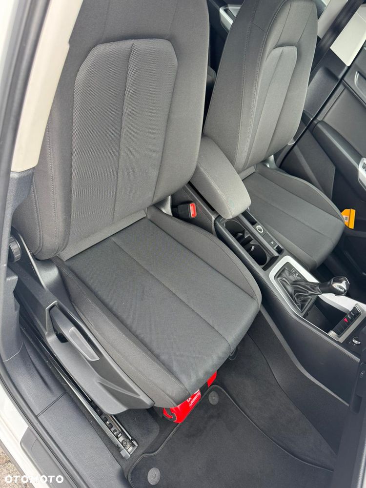 Audi Q3 35 TFSI Advanced S tronic - 12