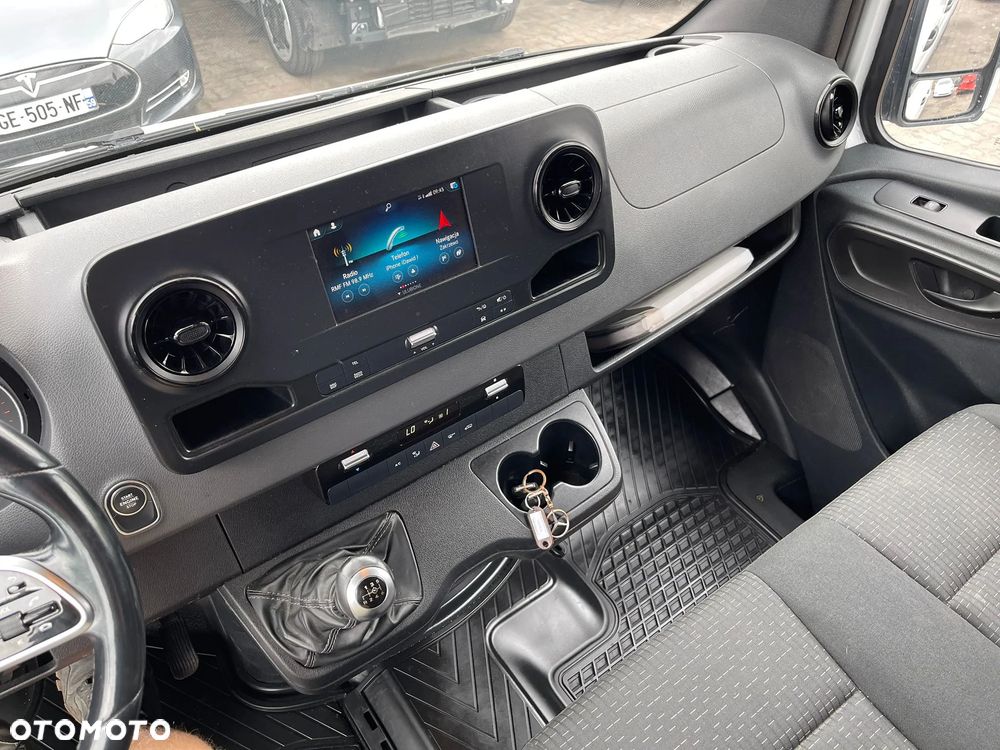 Mercedes-Benz Sprinter W907 319 CDI 2019 ROK 3.0 V6 190 KM MANUAL 6 BIEGÓW MAX MAXI DŁUGI L4H2 - 14