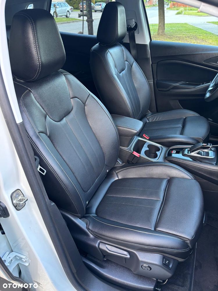 Opel Grandland X Plug-in-Hybrid4 1.6 DI Start/Stop Ultimate - 38