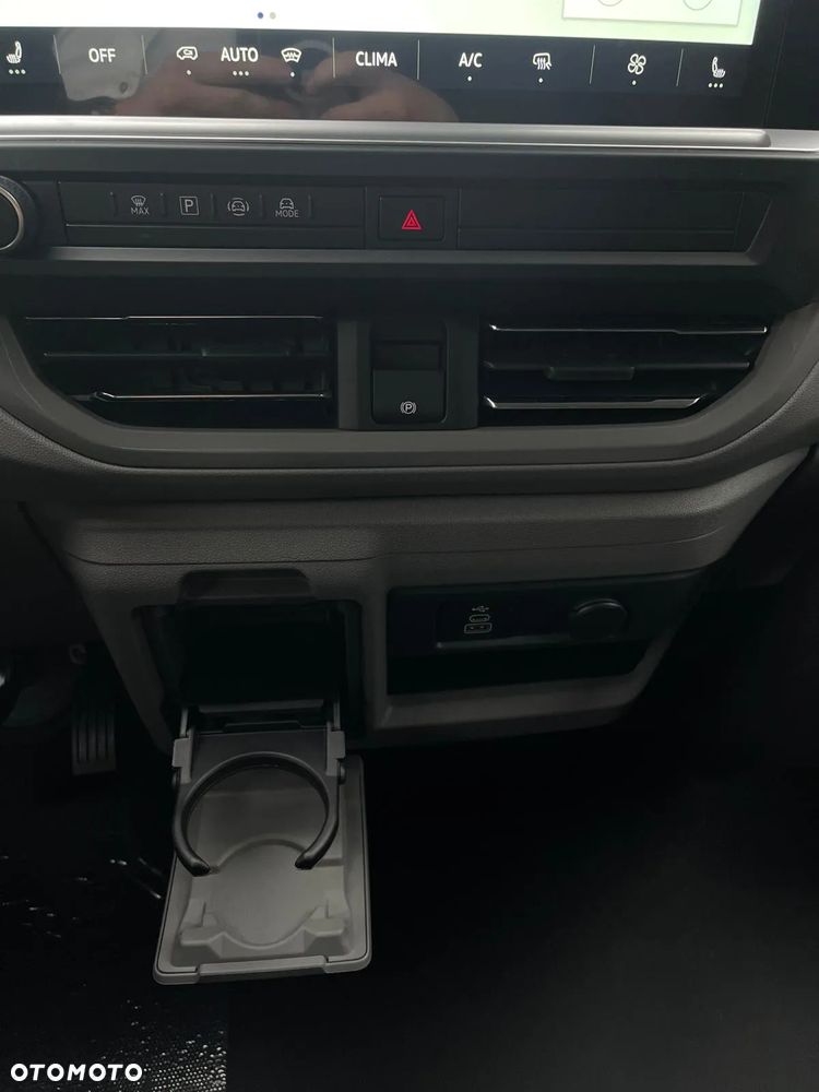 Volkswagen Transporter - 27