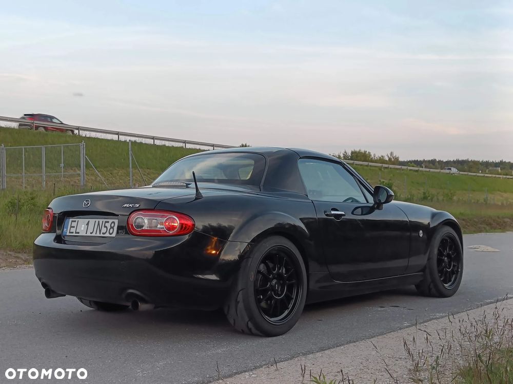 Mazda MX-5 2.0 MZR Emotion - 2