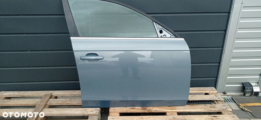 Audi A4 B8 drzwi przednie prawe tylne  LX5X - 1