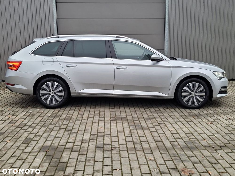 Skoda Superb 2.0 TSI Style DSG - 5