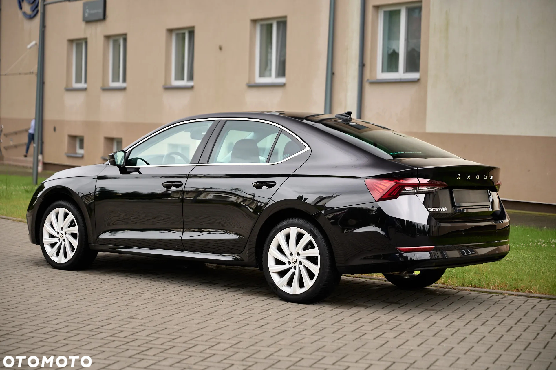 Skoda Octavia 2.0 TDI Style DSG - 14