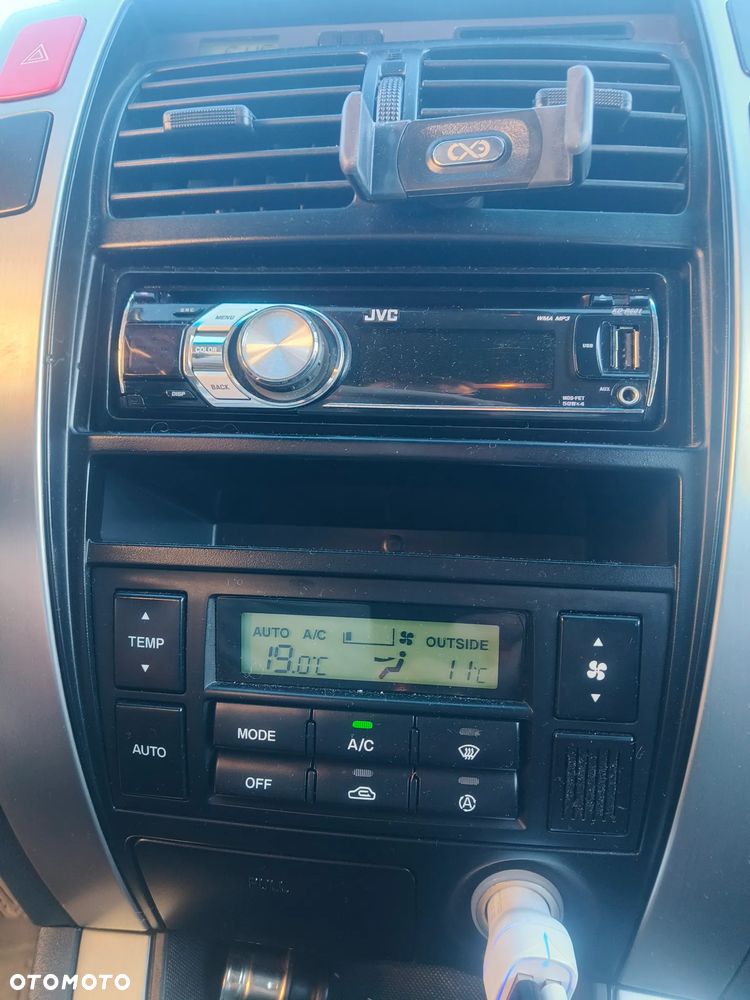 Hyundai Tucson 2.0 Comfort 2WD - 9