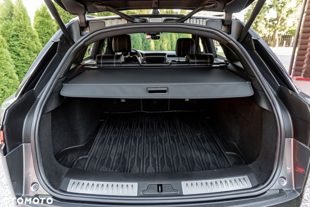 Land Rover Range Rover Velar 2.0d R-Dynamic - 20