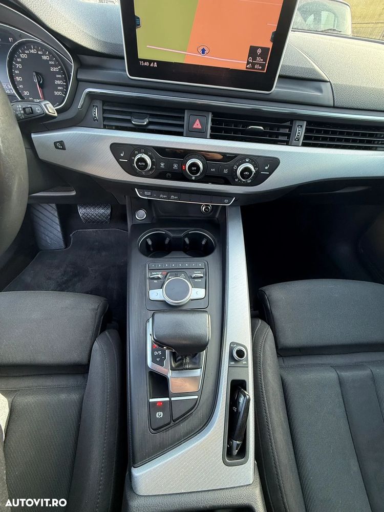 Audi A4 2.0 TDI ultra S tronic - 11