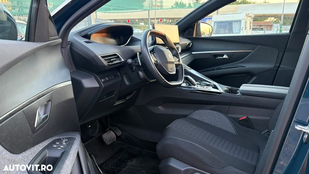 Peugeot 3008 - 23