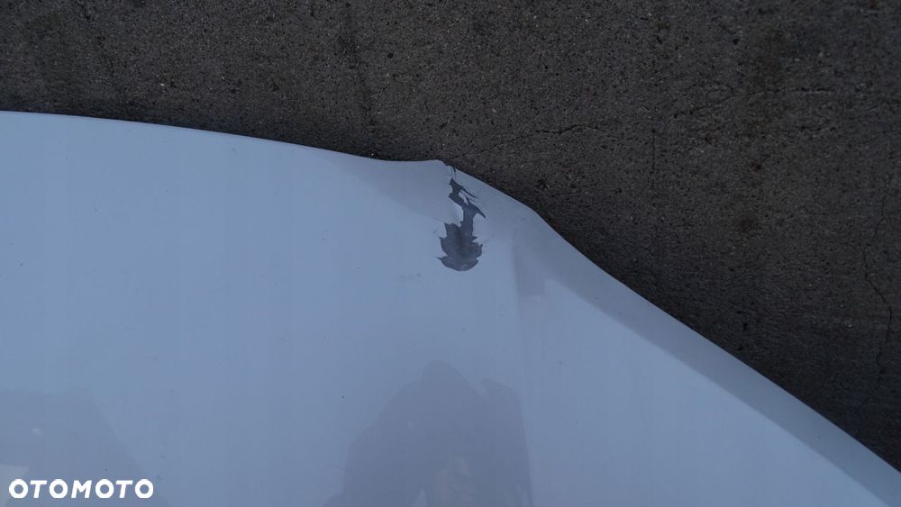 volvo xc40 - maska - 4