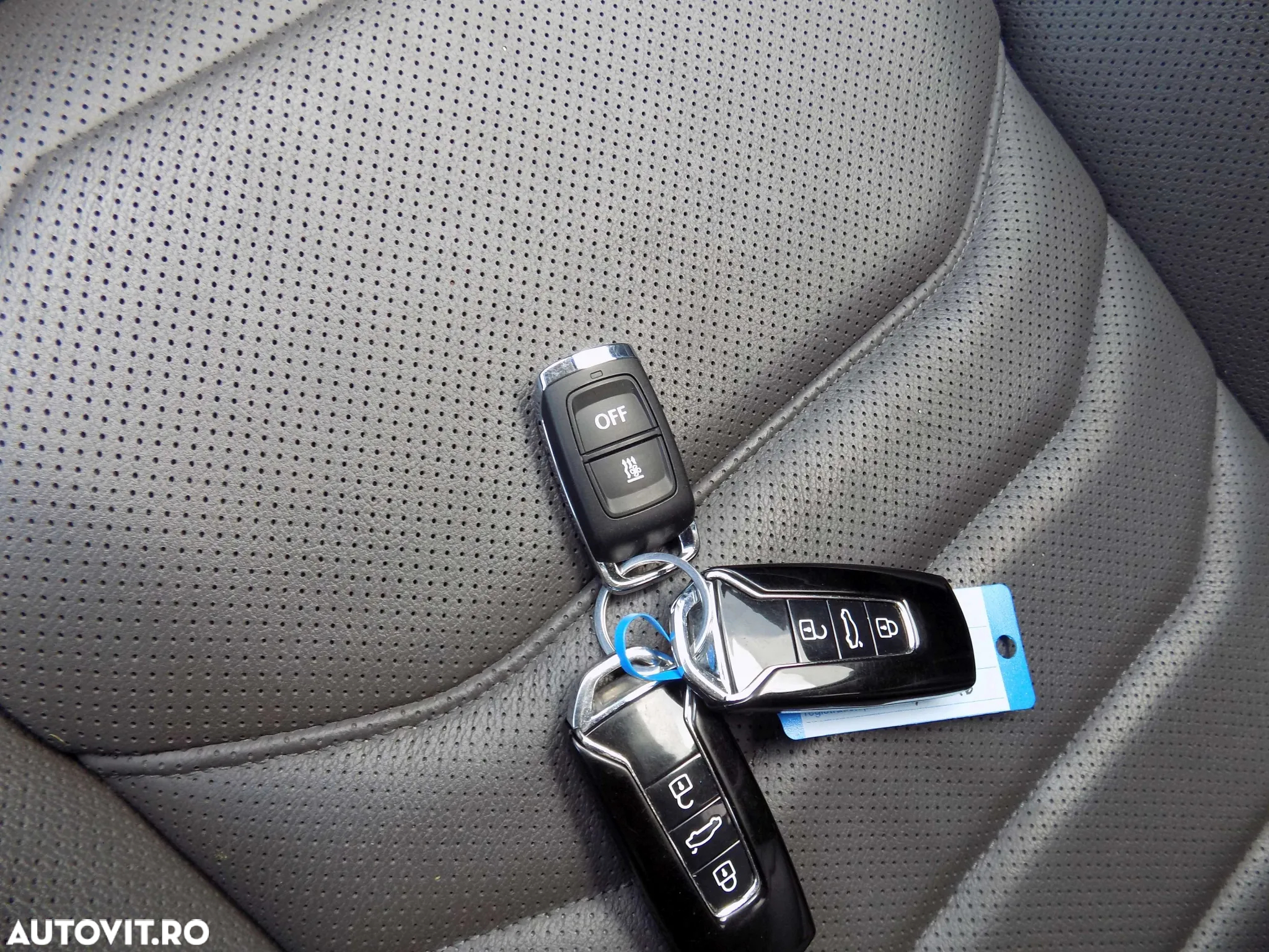 Volkswagen Touareg 3.0 V6 TDI 4Motion DPF Automatik Atmosphere - 31