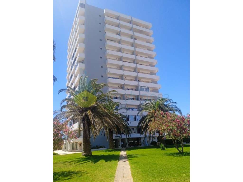 NÃO PERCA ESTA GRANDE OPORTUNIDADE! FANTÁSTICO APARTAMENTO T0 + 1 L... - Grande imagem: 4/19