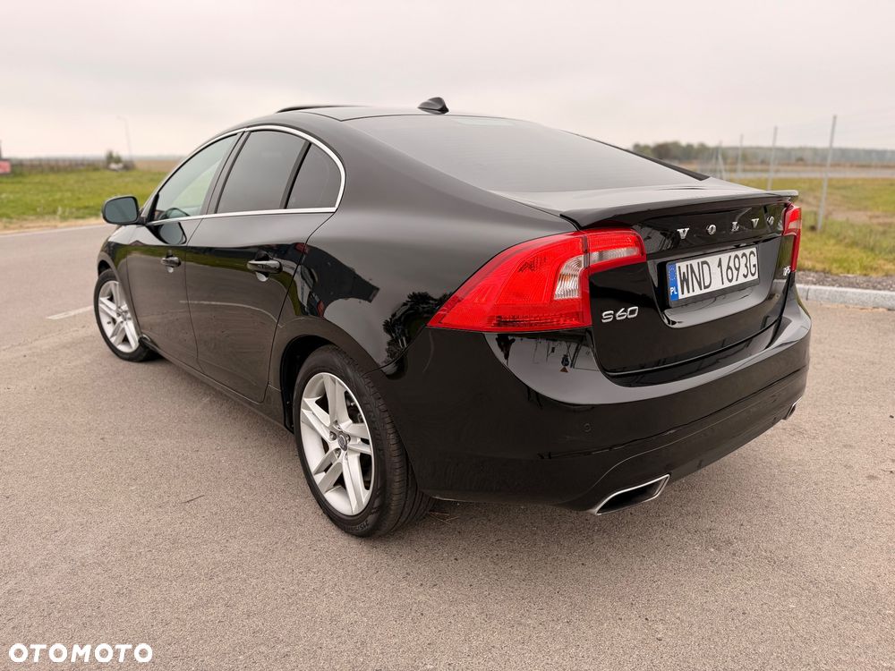 Volvo S60 2016 photo 4